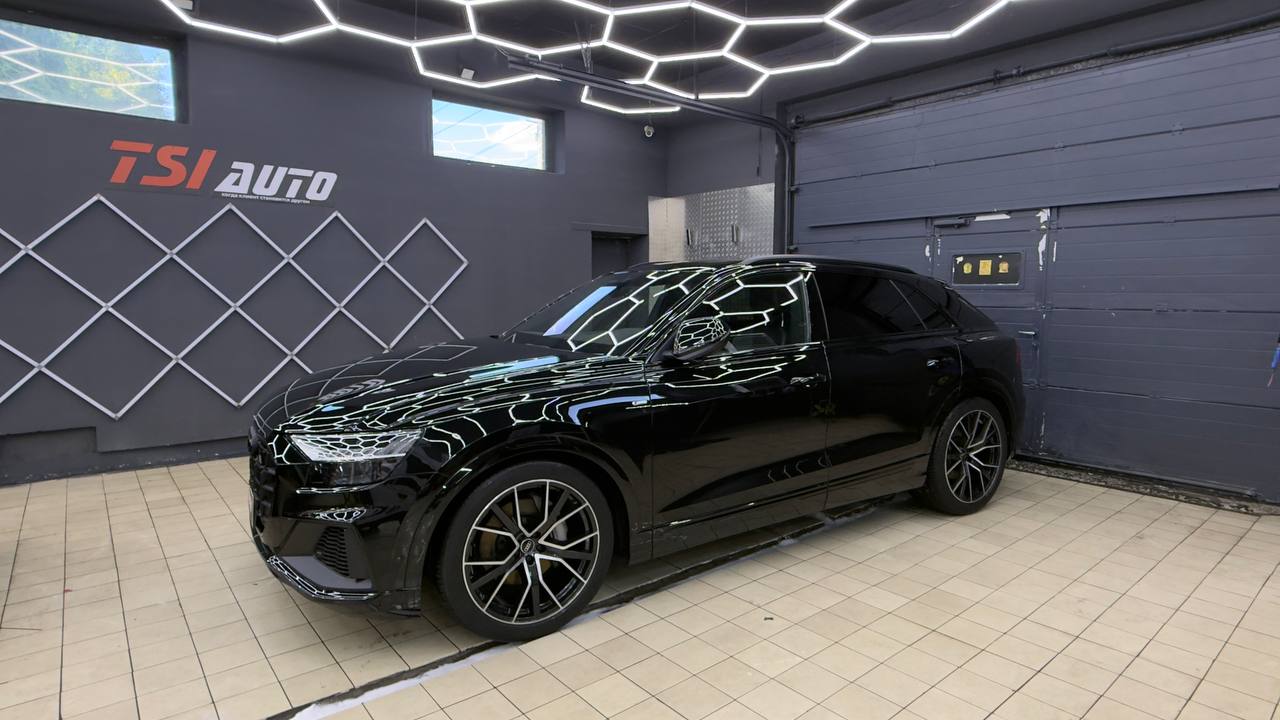 Шумоизоляция Audi Q8 в пакете Элит в Волгограде