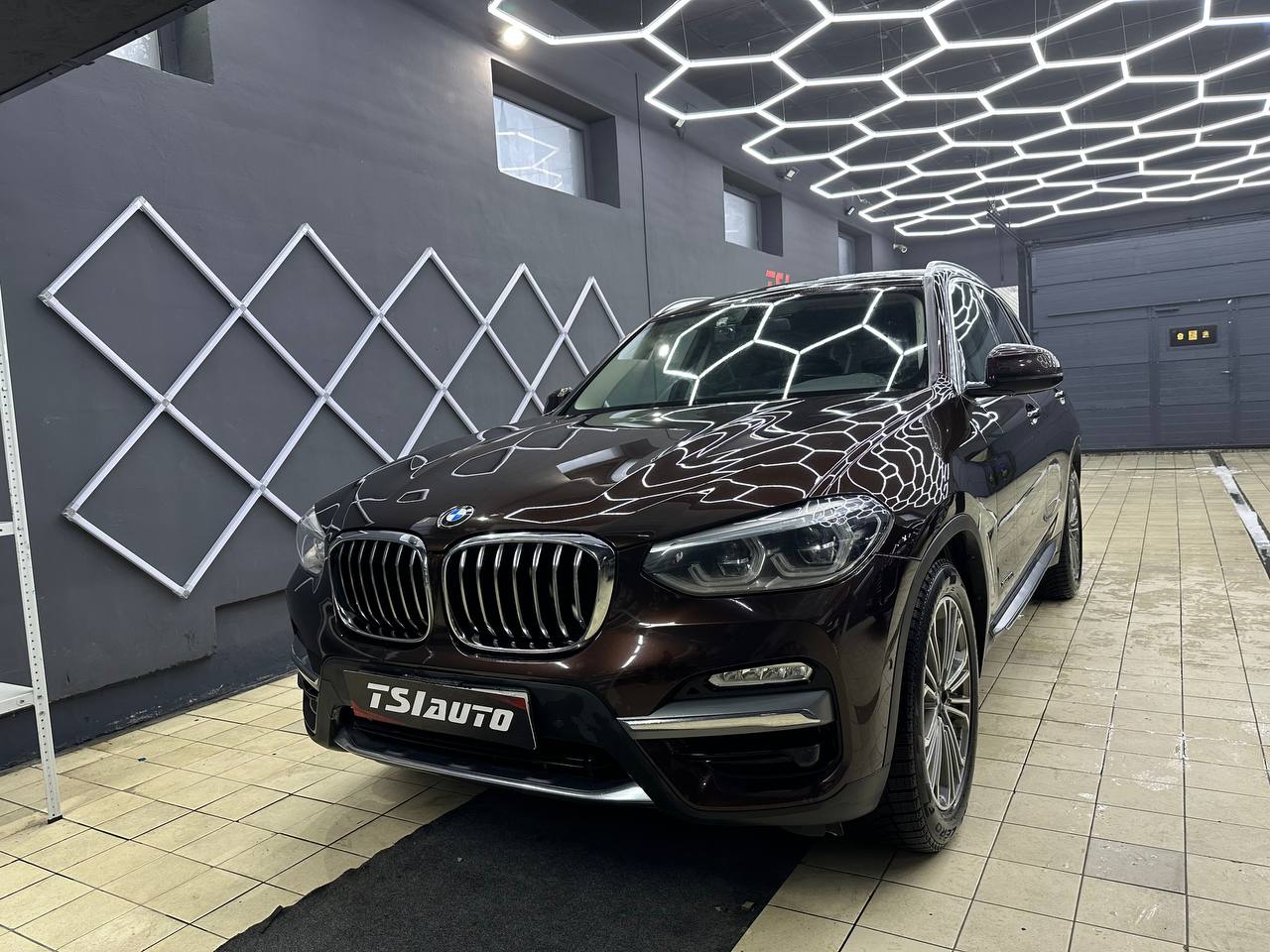Химчистка BMW X3 в Волгограде