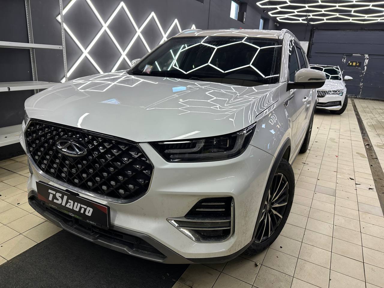 Шумоизоляция Chery Tiggo 8 Pro Max в Волгограде - пакет Элит