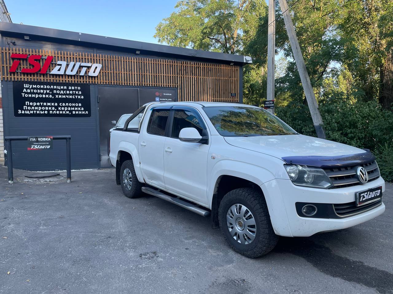 Установка роллеты на кузов Volkswagen Amarok в Волгограде